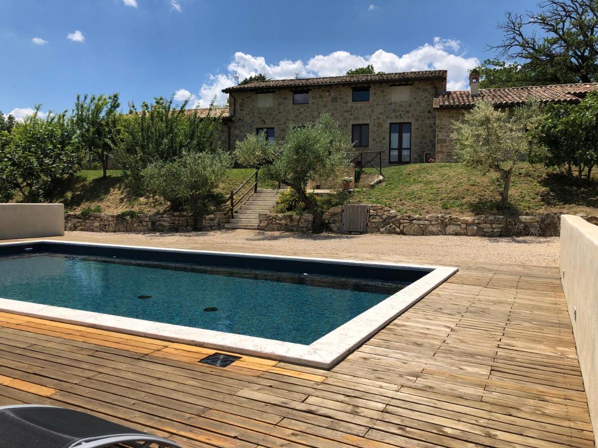 Agriturismo Sant'Angelo Holiday Farm Gualdo Cattaneo Εξωτερικό φωτογραφία